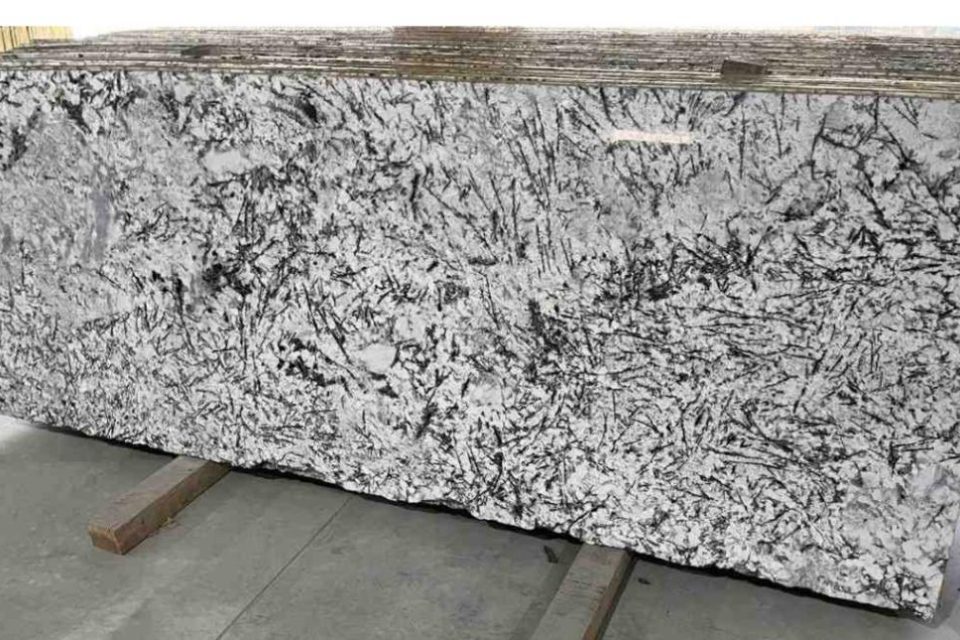 WhatsApp Image 2025-07-27 at 13.10.37 (2)